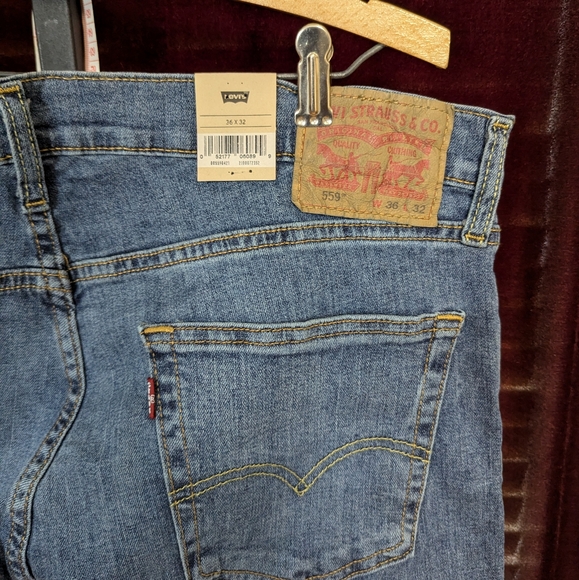 Levi's 559 Relaxed Straight Jeans - Picture 3 of 3